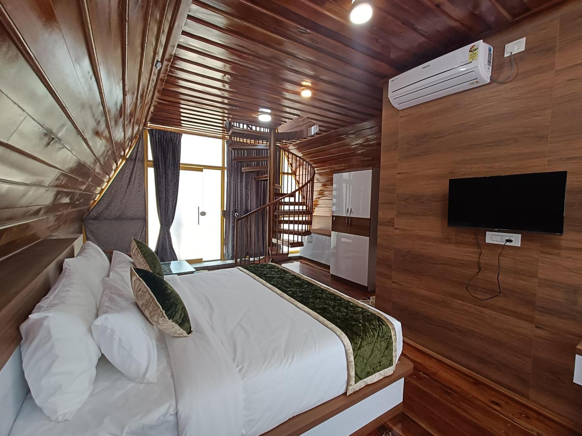 מדיקרי Suvarna Eco Village מראה חיצוני תמונה