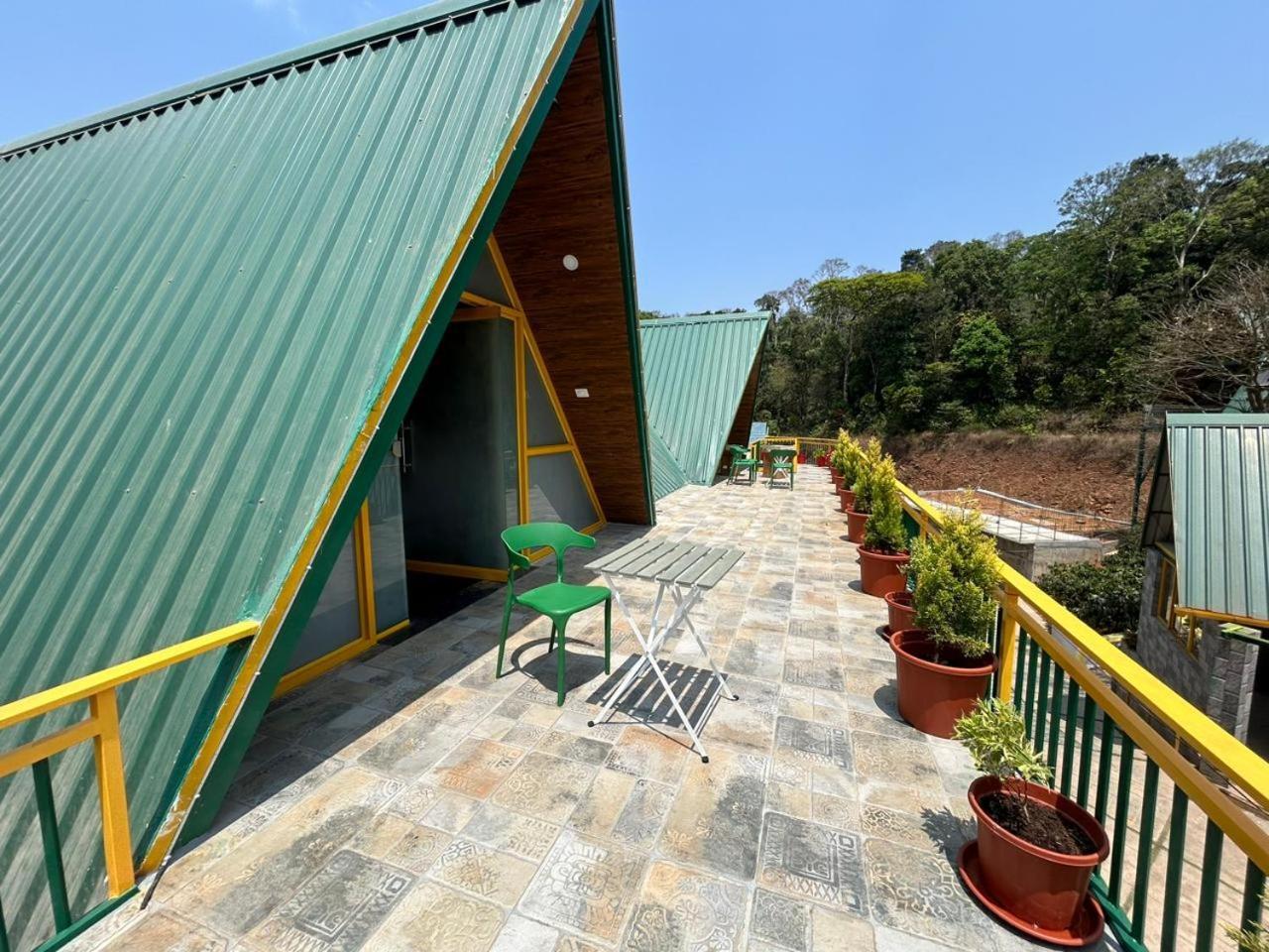 מדיקרי Suvarna Eco Village מראה חיצוני תמונה